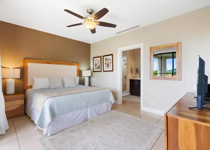 Сasa de vacaciones Renovated In High-end Community With Spectacular Mountain Views, Modern Design, And Club Access Coco