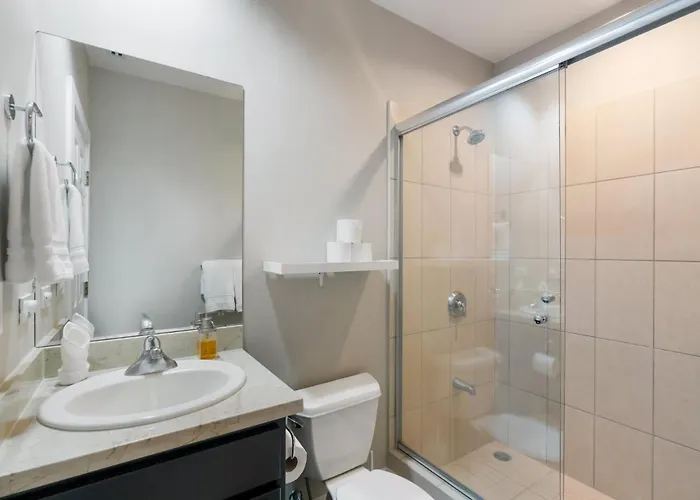Renovated In High-end Community With Spectacular Mountain Views, Modern Design, And Club Access * Coco