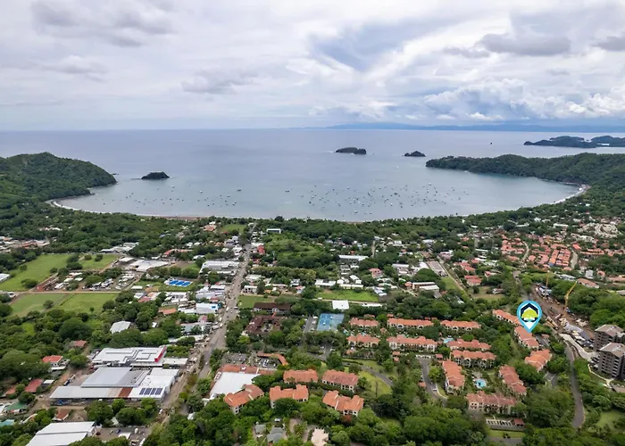 Сasa de vacaciones Renovated In High-end Community With Spectacular Mountain Views, Modern Design, And Club Access Coco
