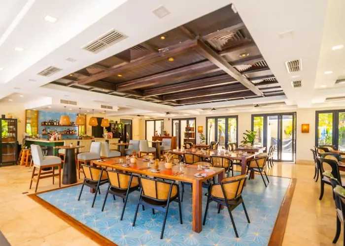 Сasa de vacaciones Renovated In High-end Community With Spectacular Mountain Views, Modern Design, And Club Access *
